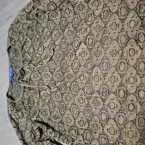 APT 9 lacey top sz large - Picture 2 of 3